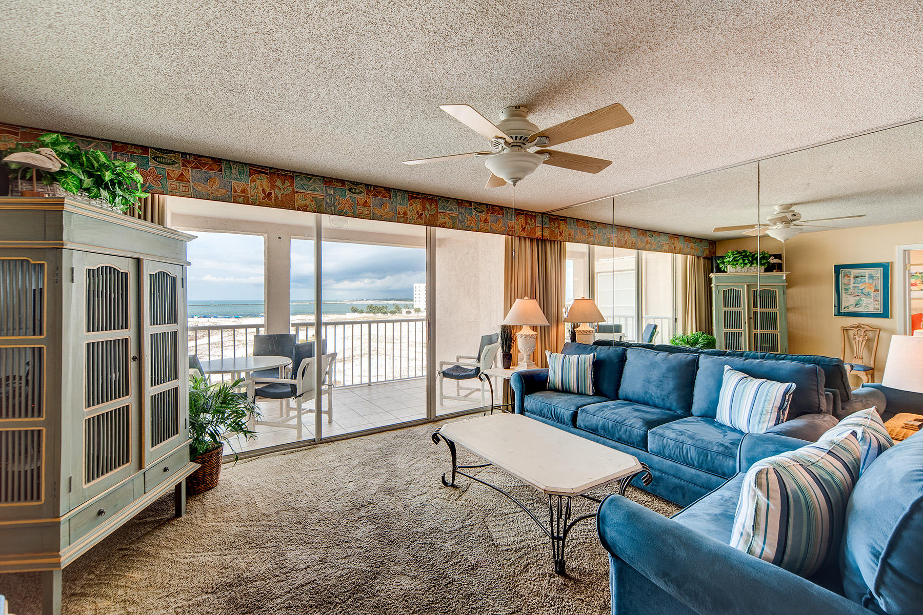 MAGNOLIA HOUSE - Residential