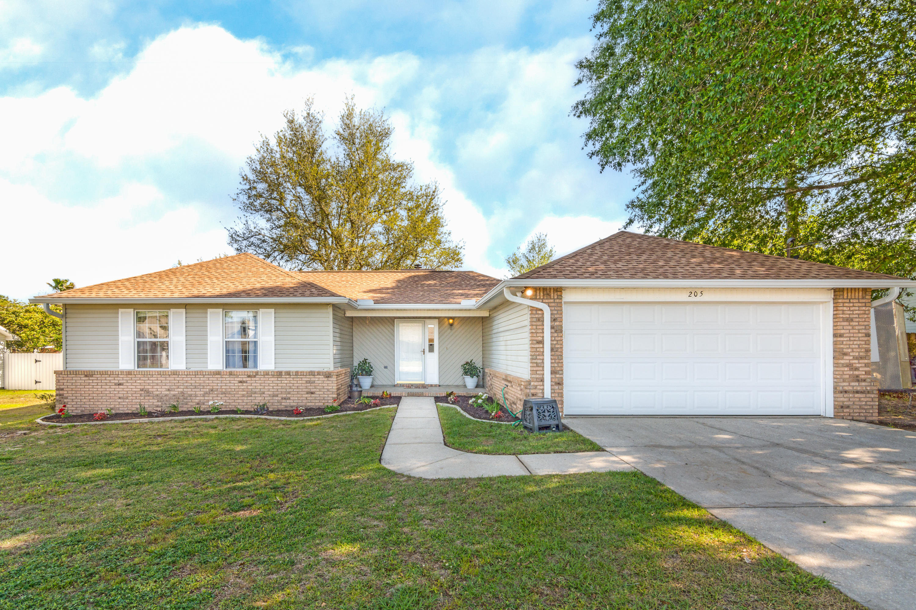 COUNTRYVIEW ESTATES 6TH ADDN PH1 - Residential