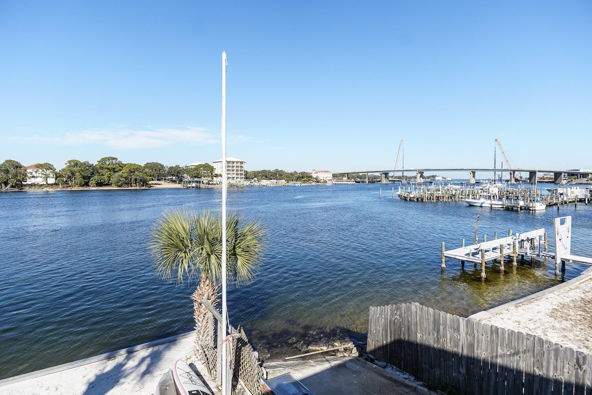 WATERWAY CONDO - Residential