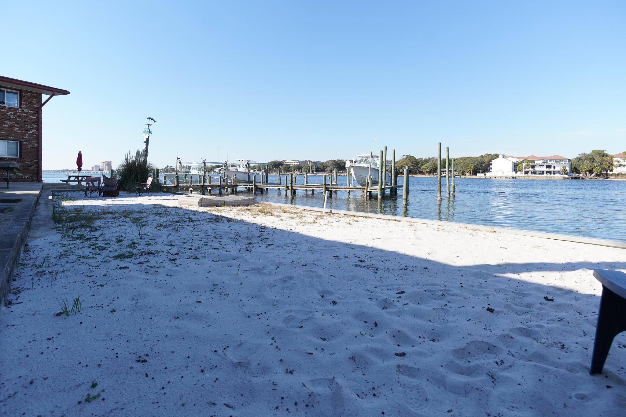 WATERWAY CONDO - Residential