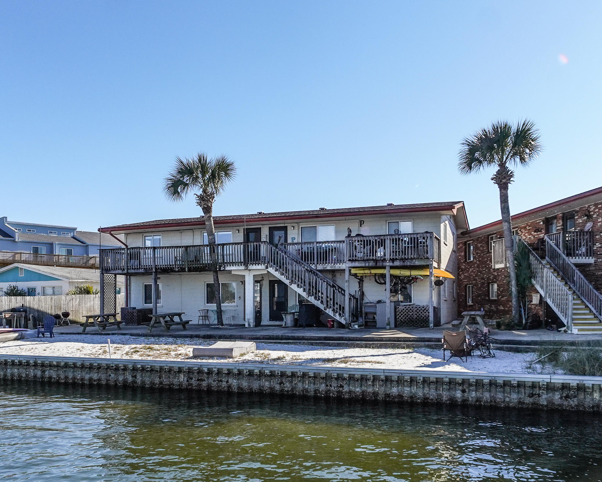 WATERWAY CONDO - Residential