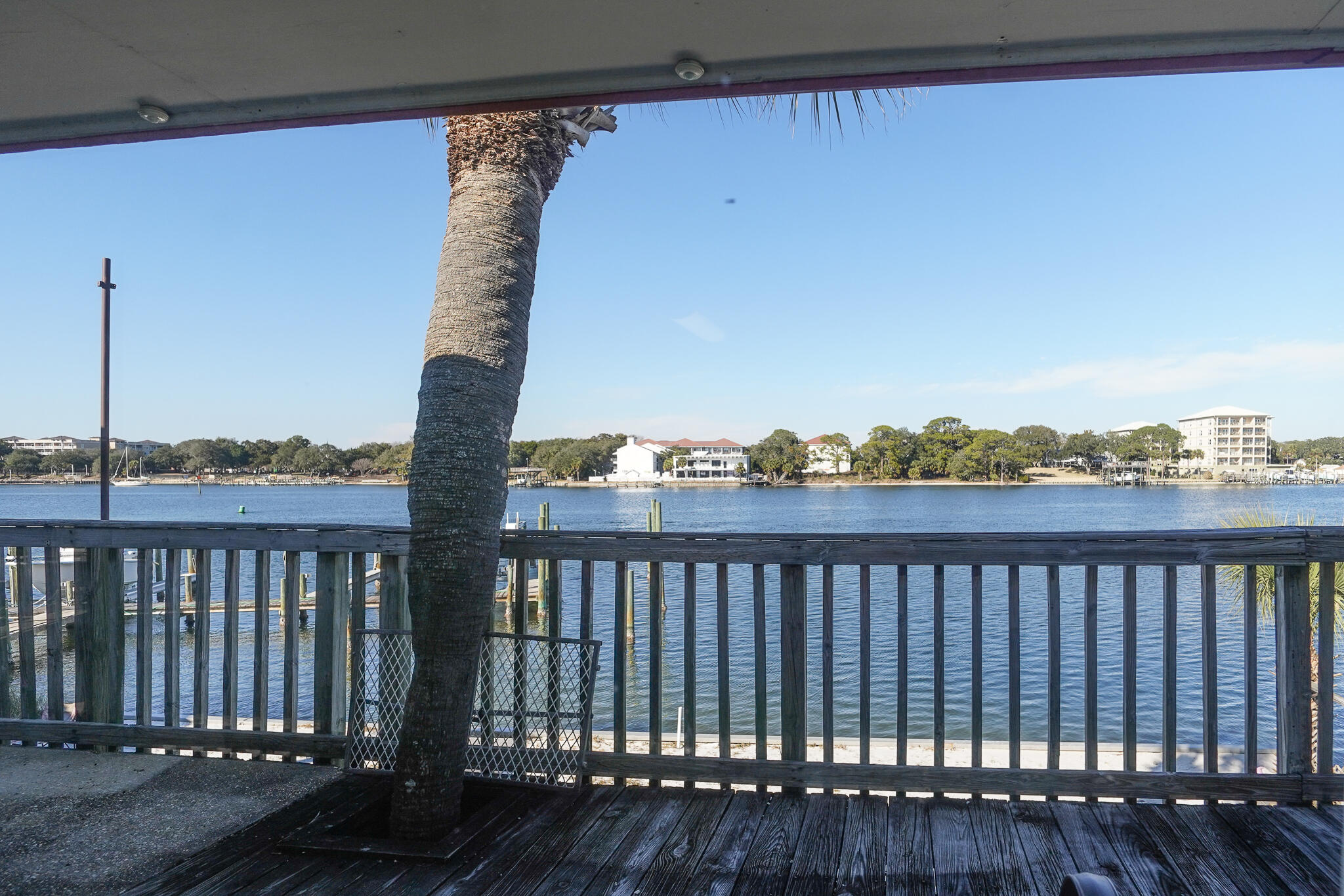 WATERWAY CONDO - Residential