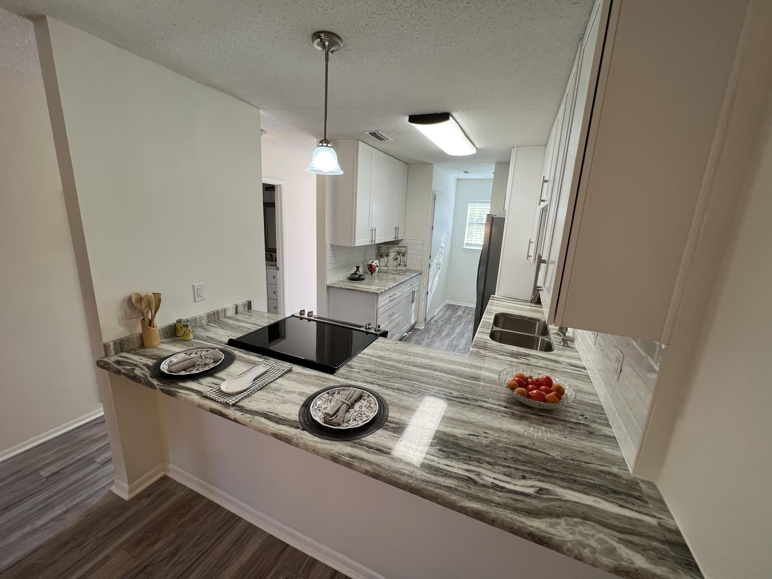 SANDALWOOD MANOR - Residential