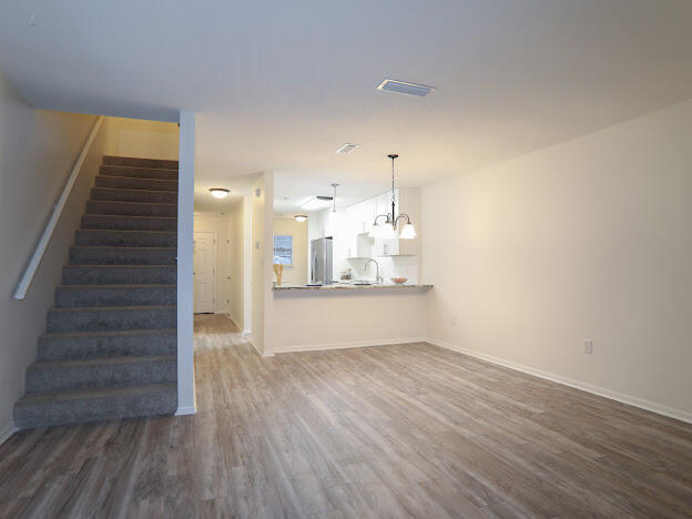 SANDALWOOD MANOR - Residential