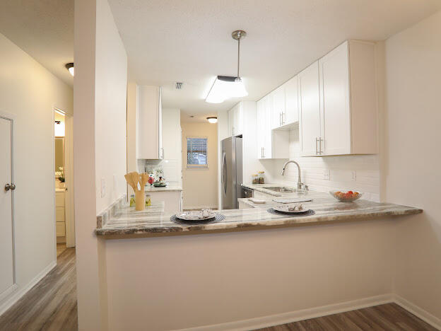 SANDALWOOD MANOR - Residential