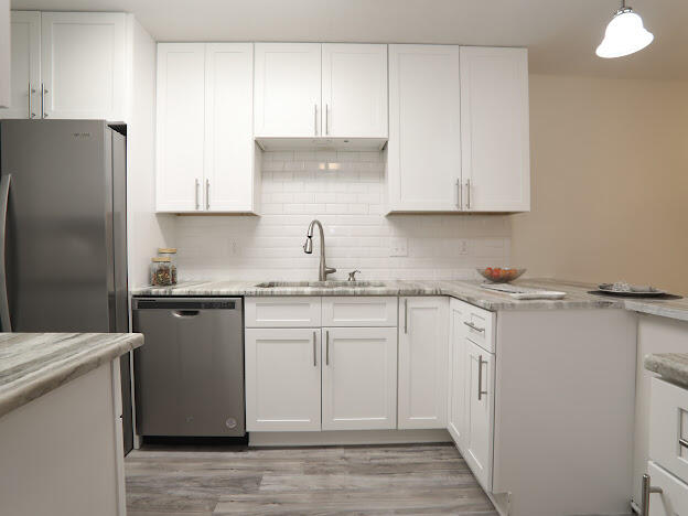 SANDALWOOD MANOR - Residential