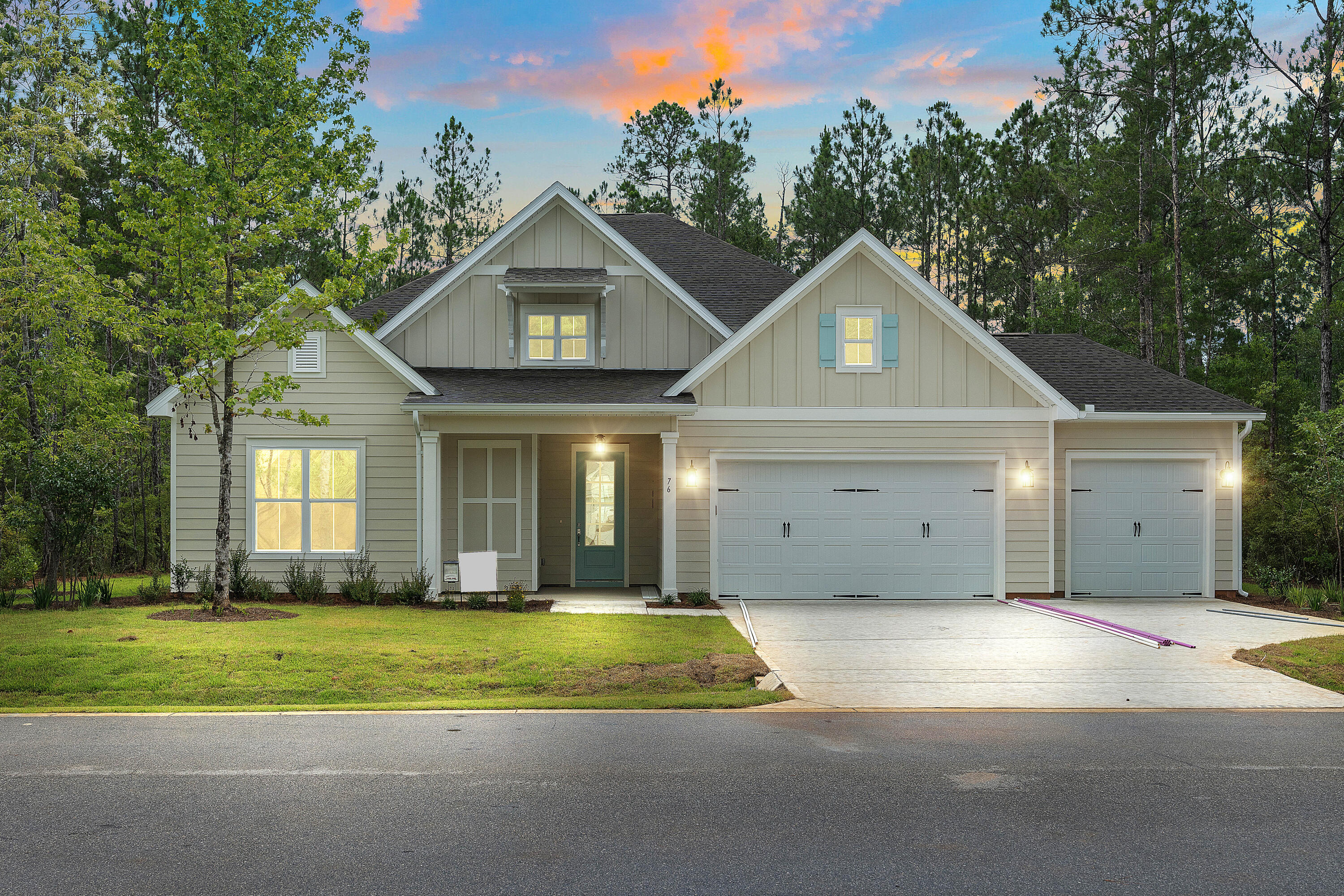 MAGNOLIA BAY ESTATES - Residential
