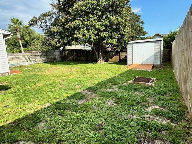 EMERALD POINTE PLAT 2 - Residential Lease