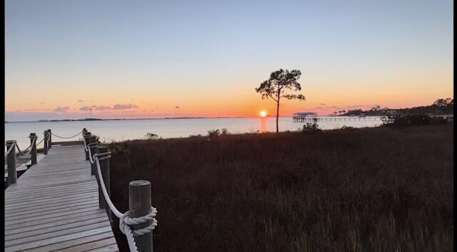 EMERALD POINTE PLAT 2 - Residential Lease