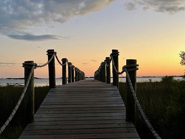 EMERALD POINTE PLAT 2 - Residential Lease