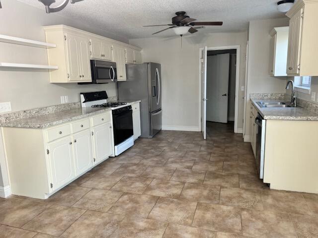 EMERALD POINTE PLAT 2 - Residential Lease