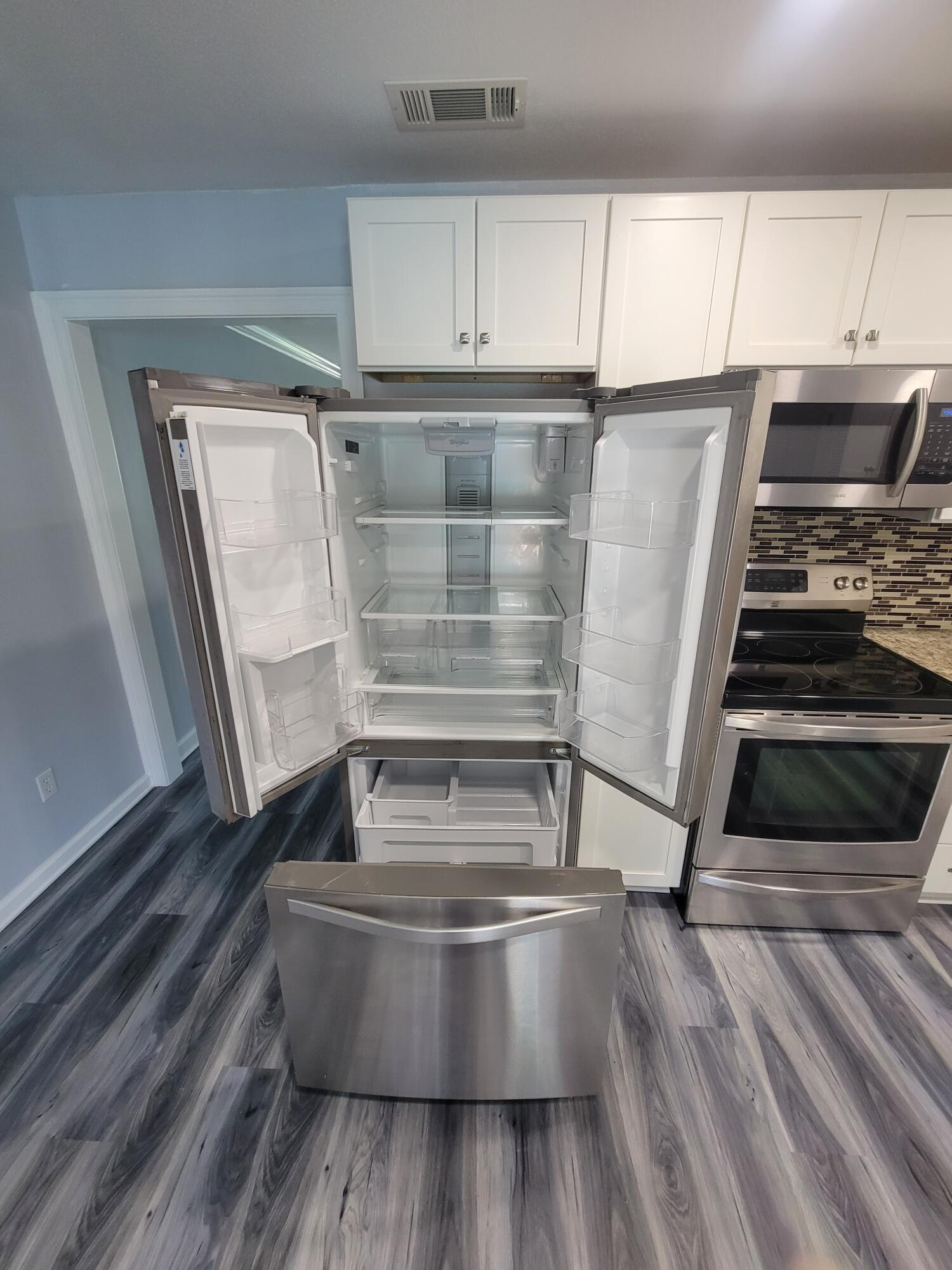 RACETRACK ROAD - Residential