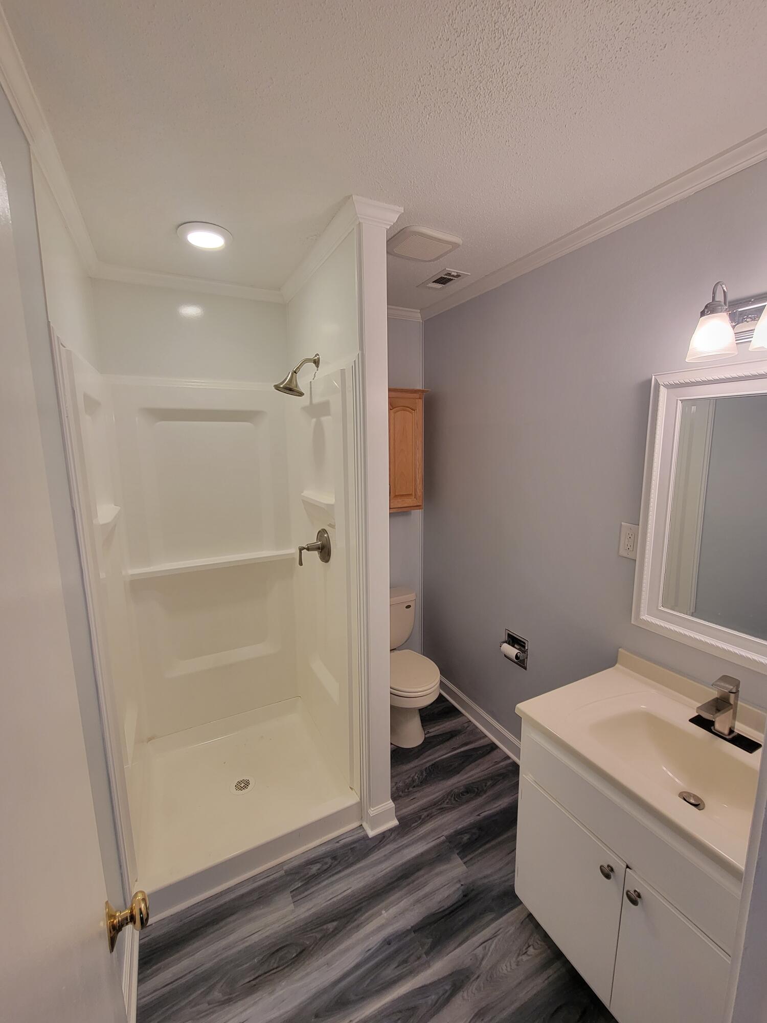 RACETRACK ROAD - Residential