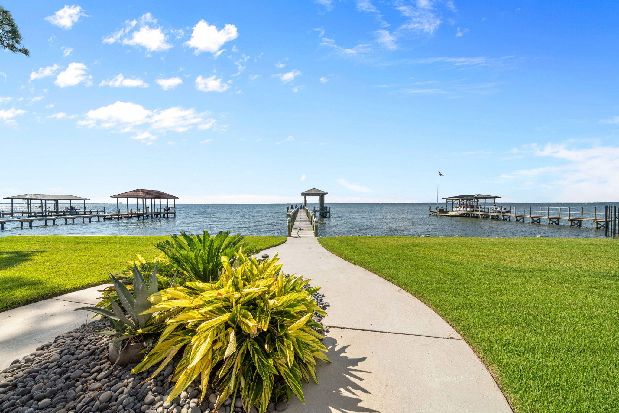 DRIFTWOOD ESTATES - Residential
