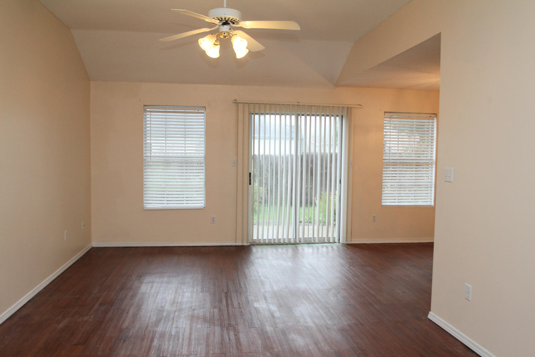 CARDINAL ESTATES - Residential