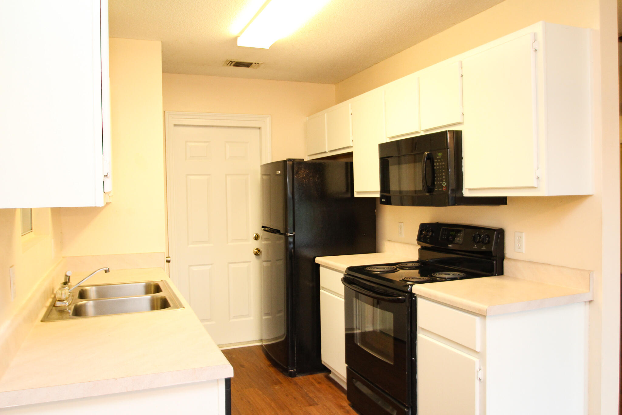 CARDINAL ESTATES - Residential