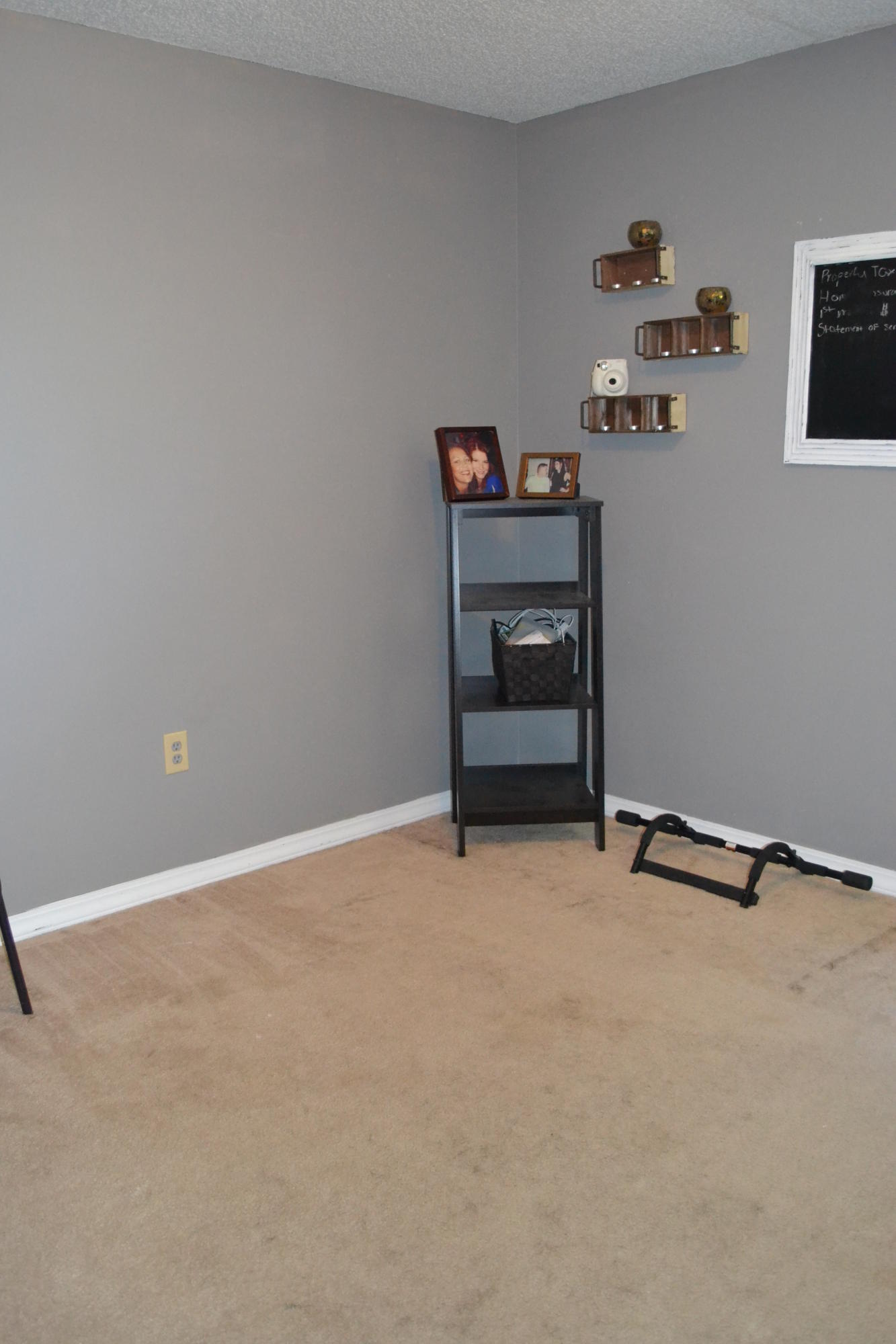 PINE MEADOWS ADD #2 LOT 22 BLK A - Residential