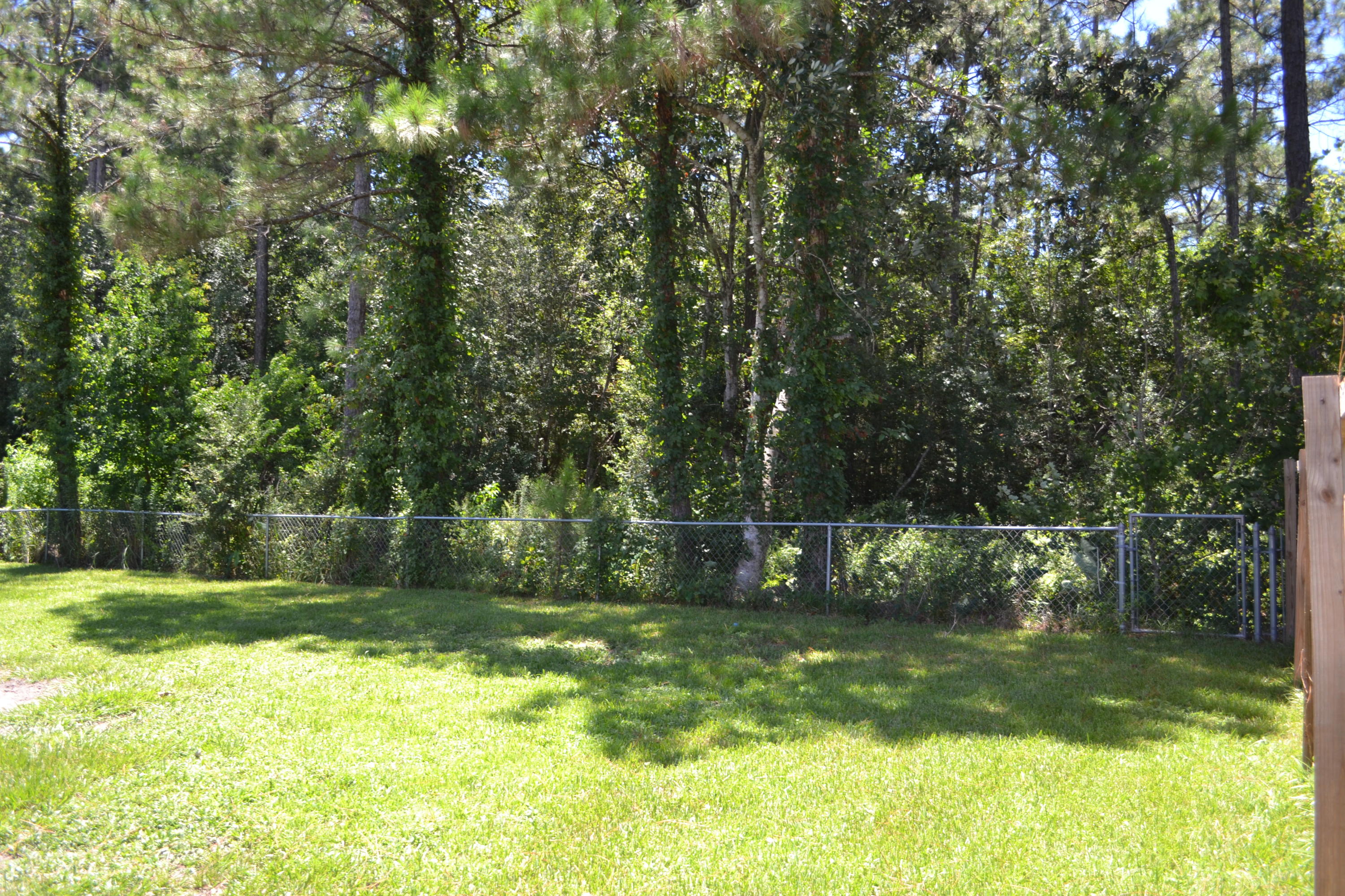 PINE MEADOWS ADD #2 LOT 22 BLK A - Residential