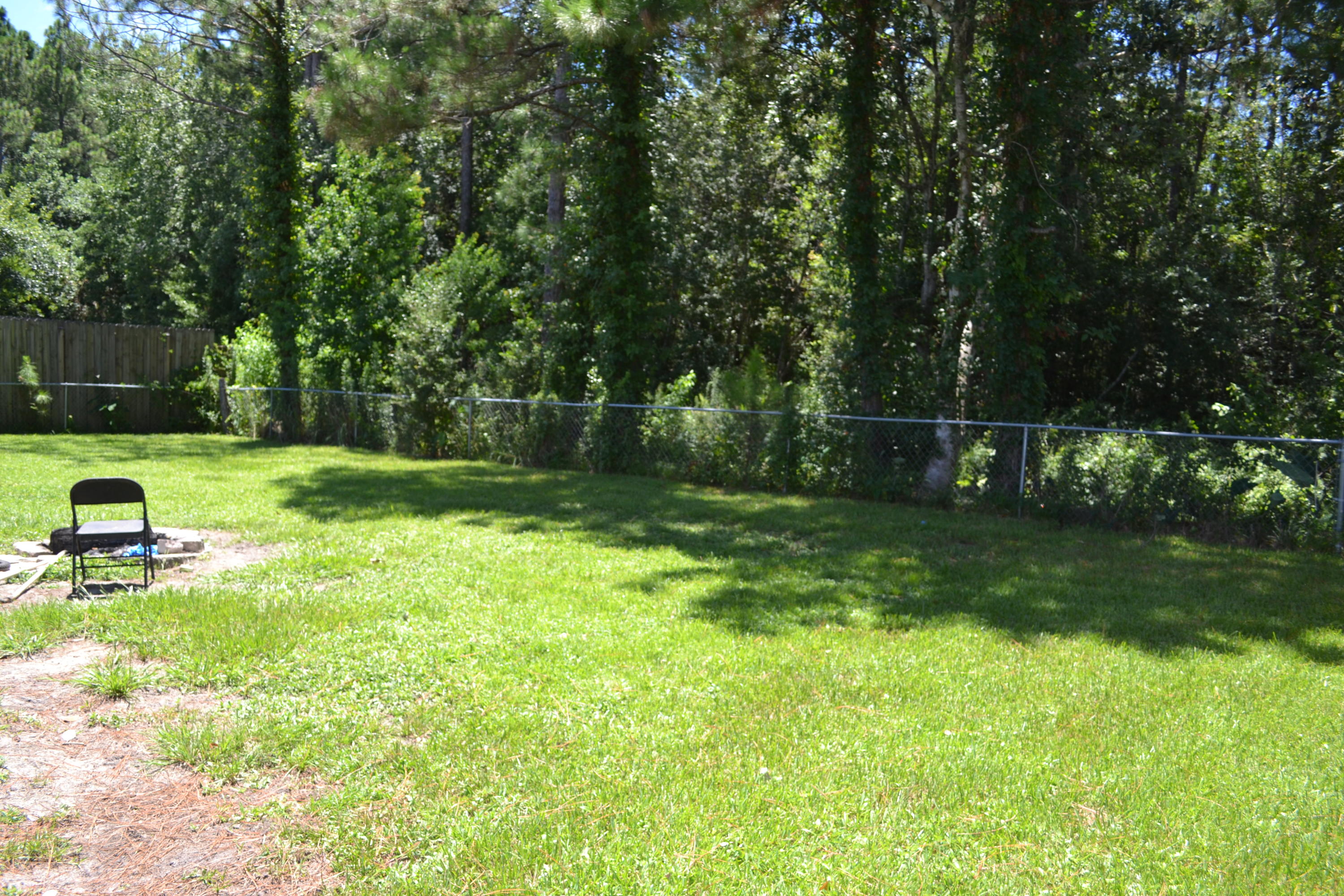 PINE MEADOWS ADD #2 LOT 22 BLK A - Residential