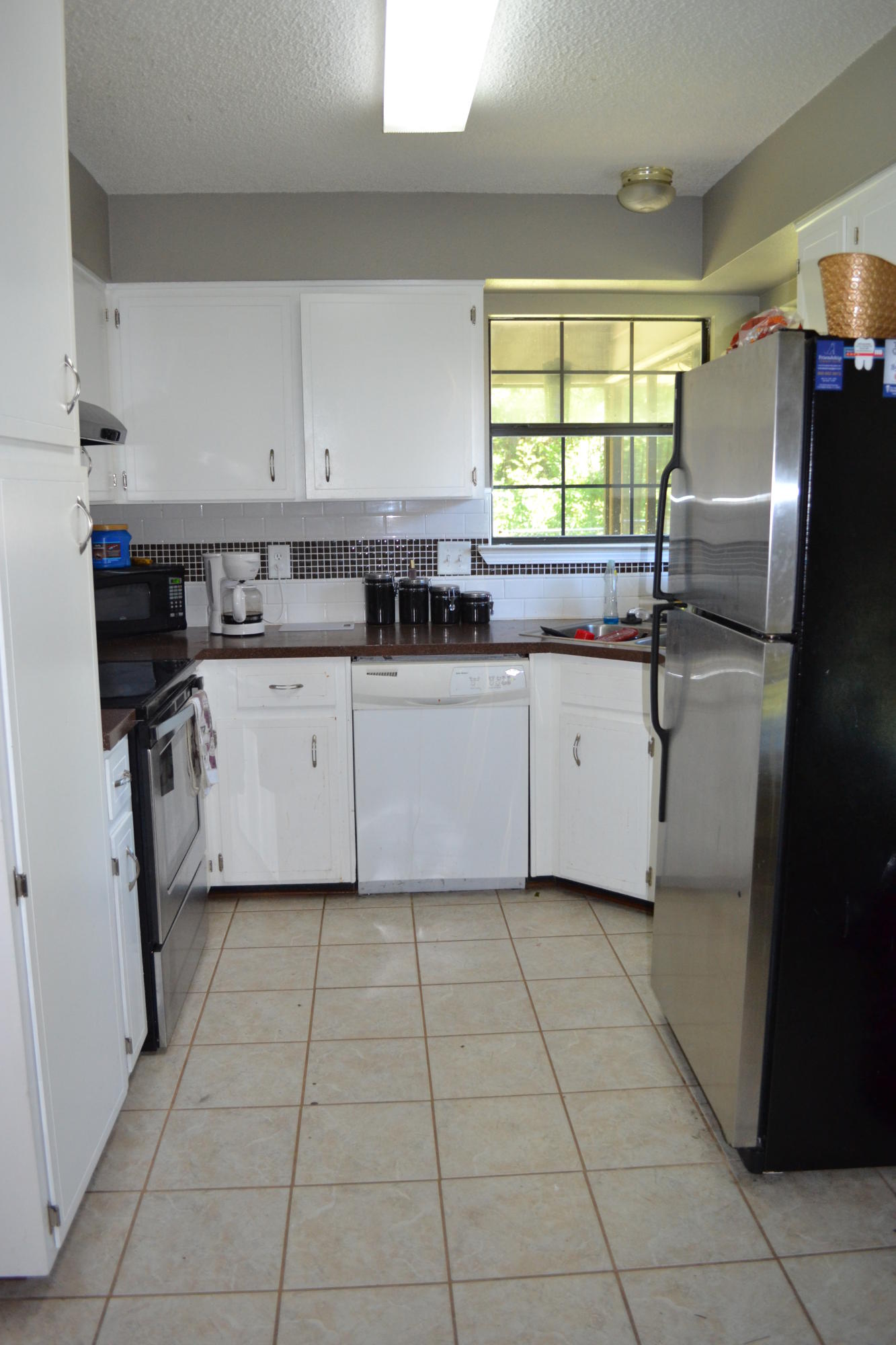 PINE MEADOWS ADD #2 LOT 22 BLK A - Residential