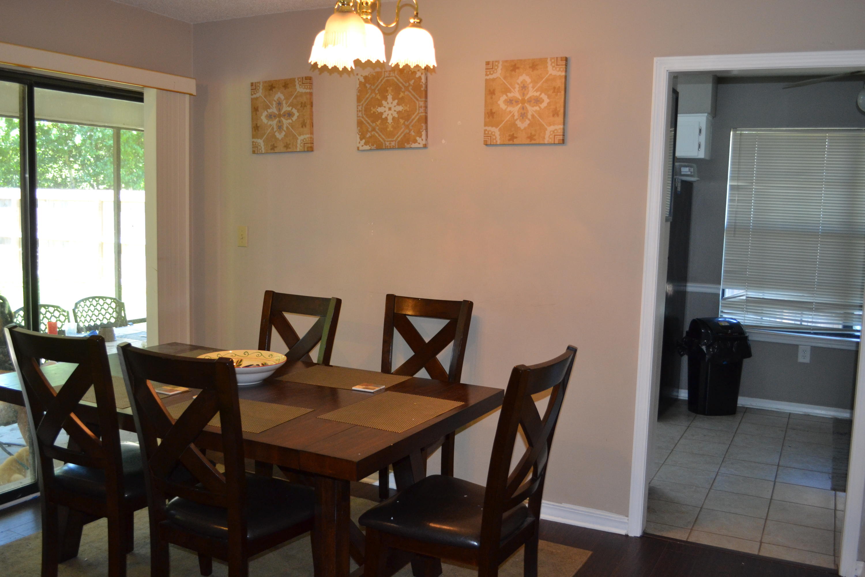 PINE MEADOWS ADD #2 LOT 22 BLK A - Residential