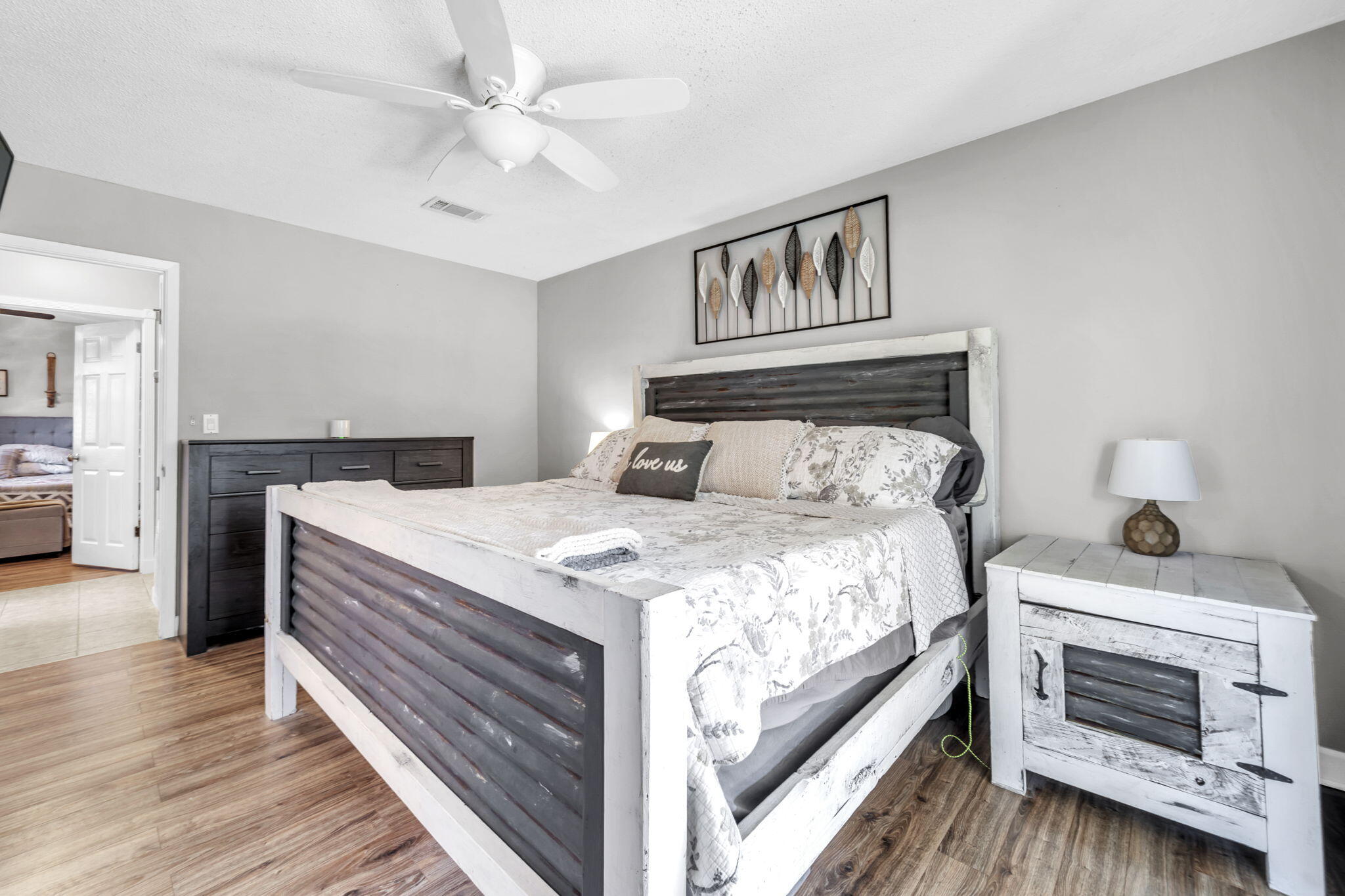 Oakridge Manor - Residential