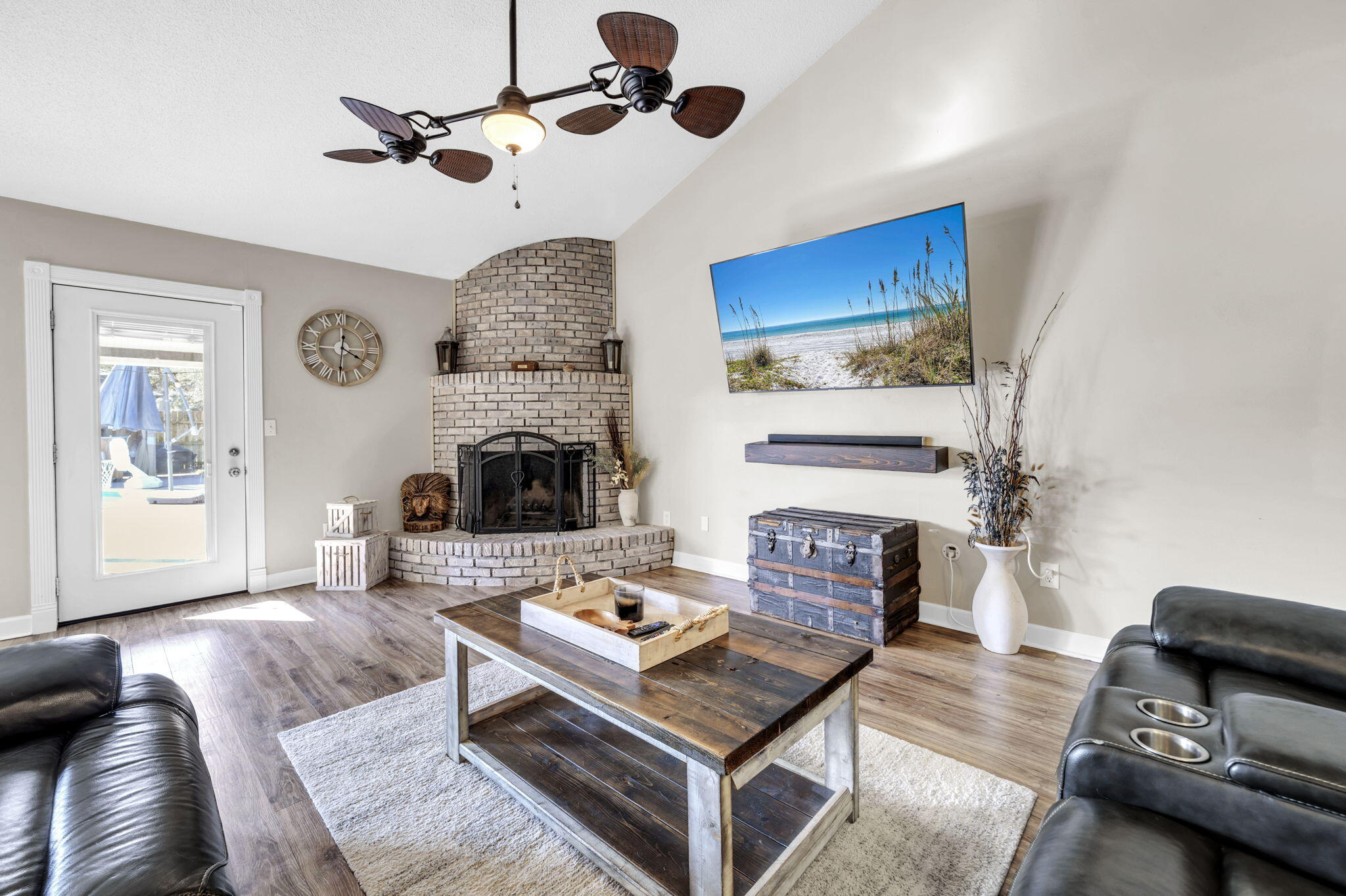 Oakridge Manor - Residential