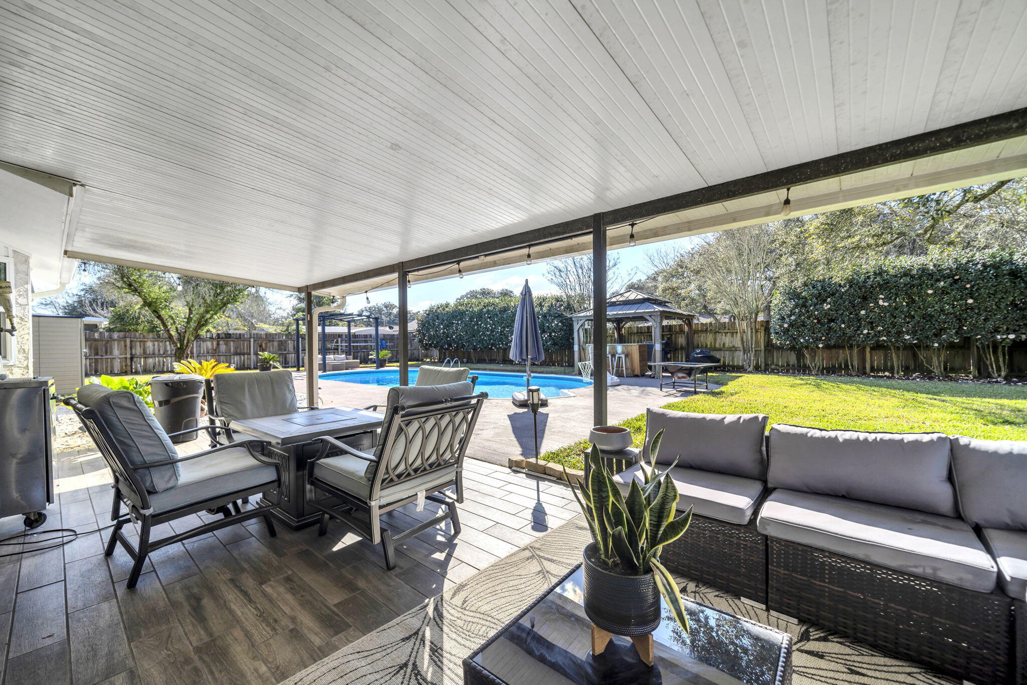 Oakridge Manor - Residential