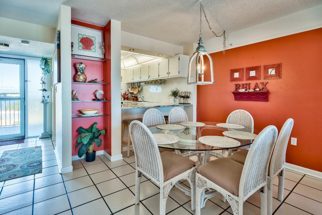 EMERALD ISLE - Residential