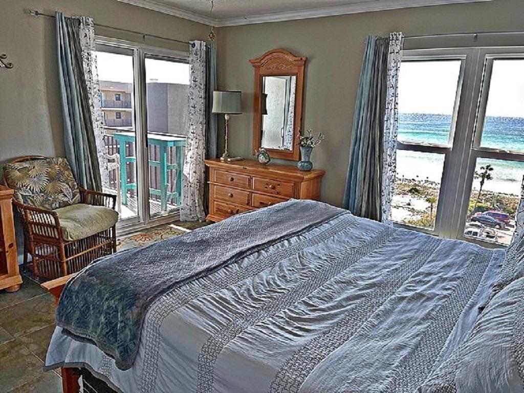 EMERALD ISLE - Residential