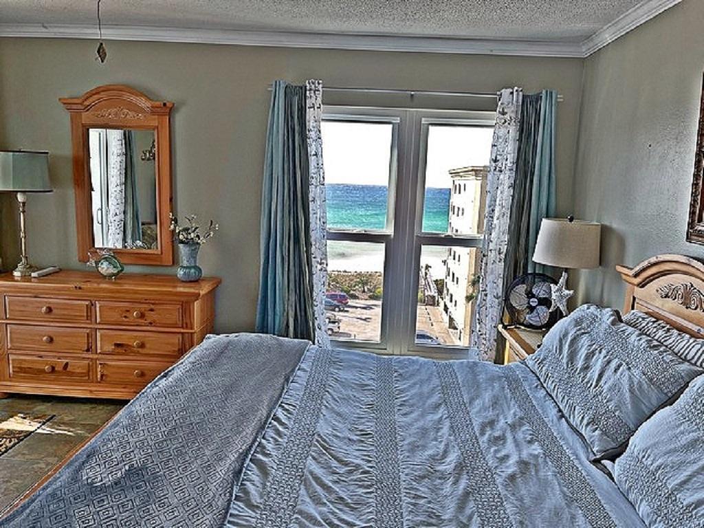 EMERALD ISLE - Residential