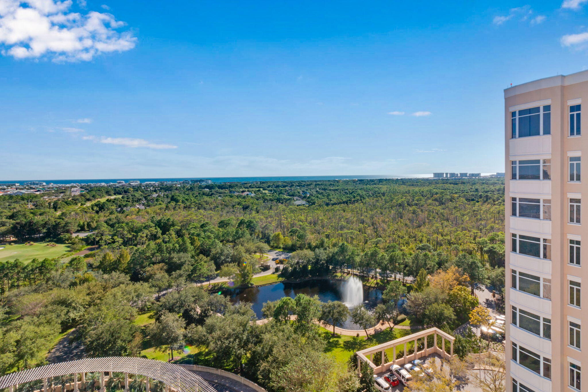 ONE WATER PLACE AT KELLY PLANTATION - Residential