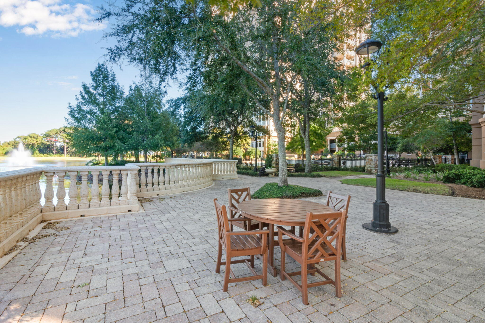 ONE WATER PLACE AT KELLY PLANTATION - Residential