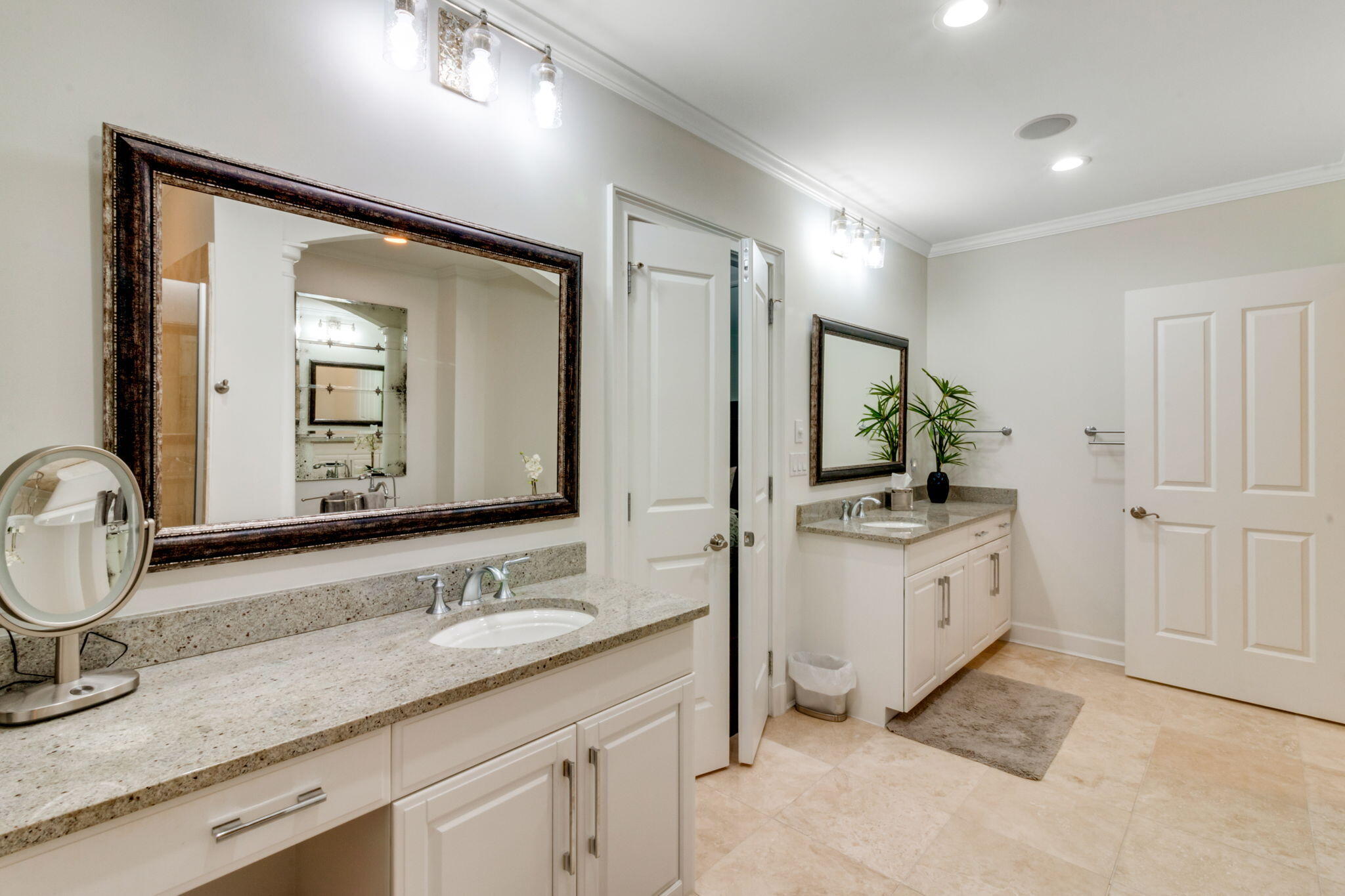 ONE WATER PLACE AT KELLY PLANTATION - Residential