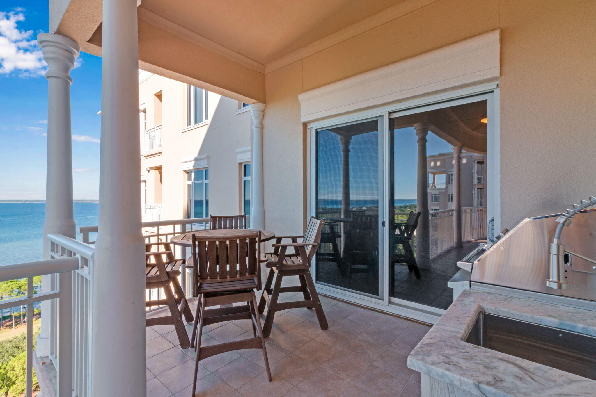 ONE WATER PLACE AT KELLY PLANTATION - Residential