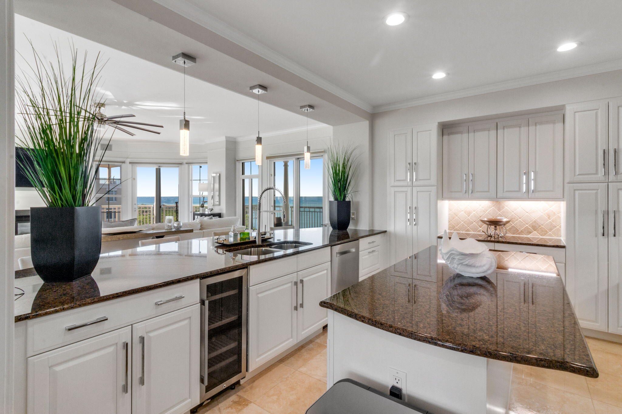 ONE WATER PLACE AT KELLY PLANTATION - Residential