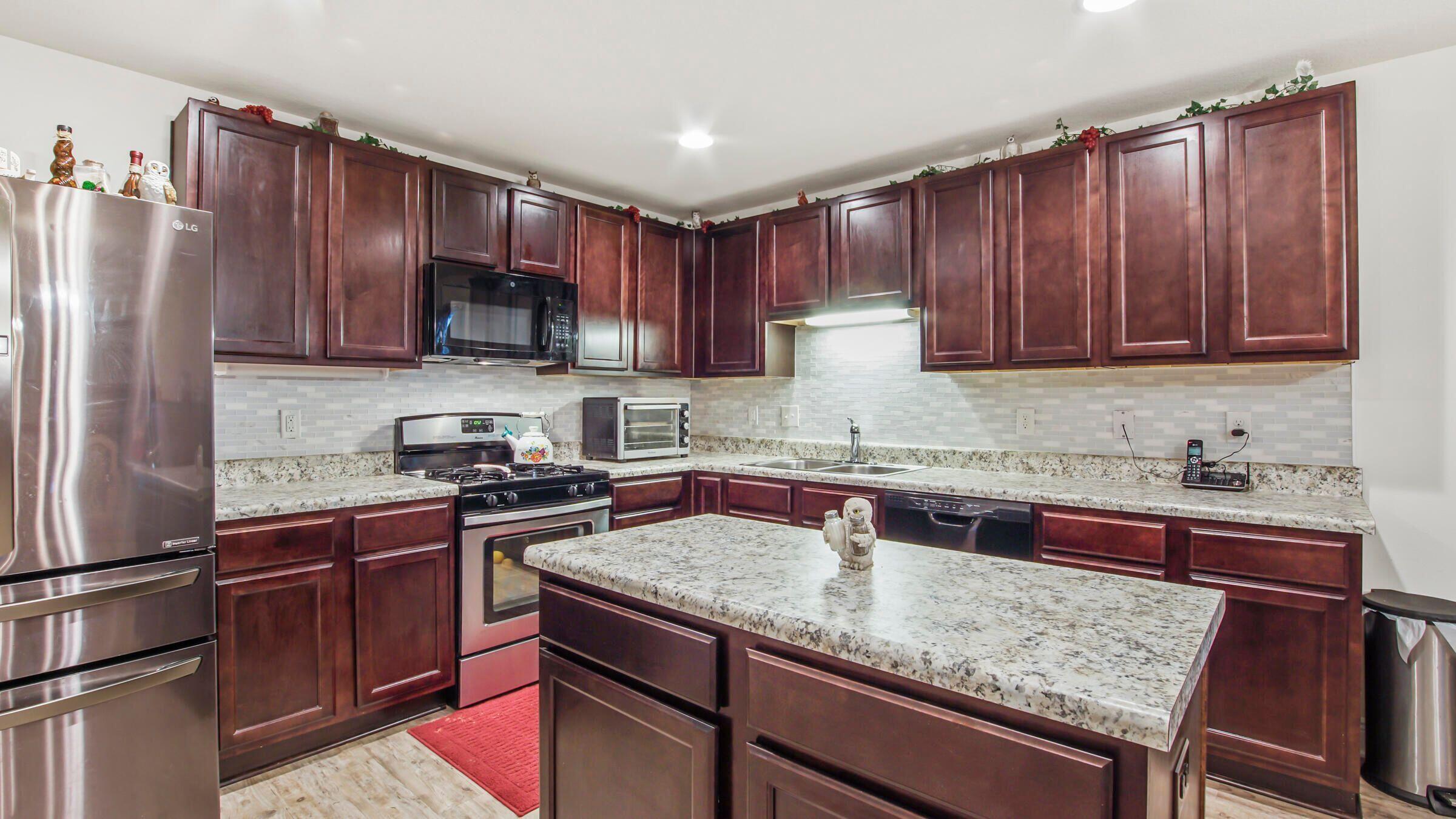 SCHOONER LANDING AT HAMMOCK BAY - Residential Lease