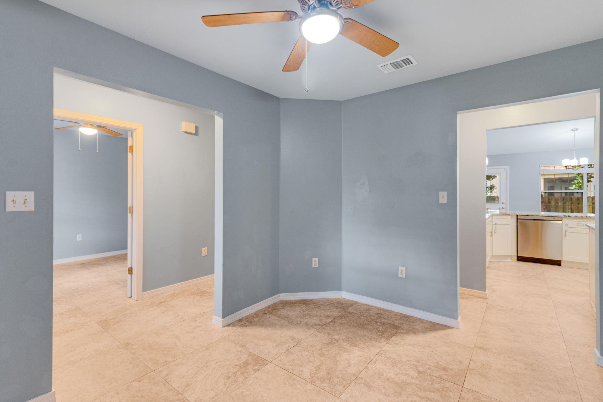 BAYSIDE - Residential Lease