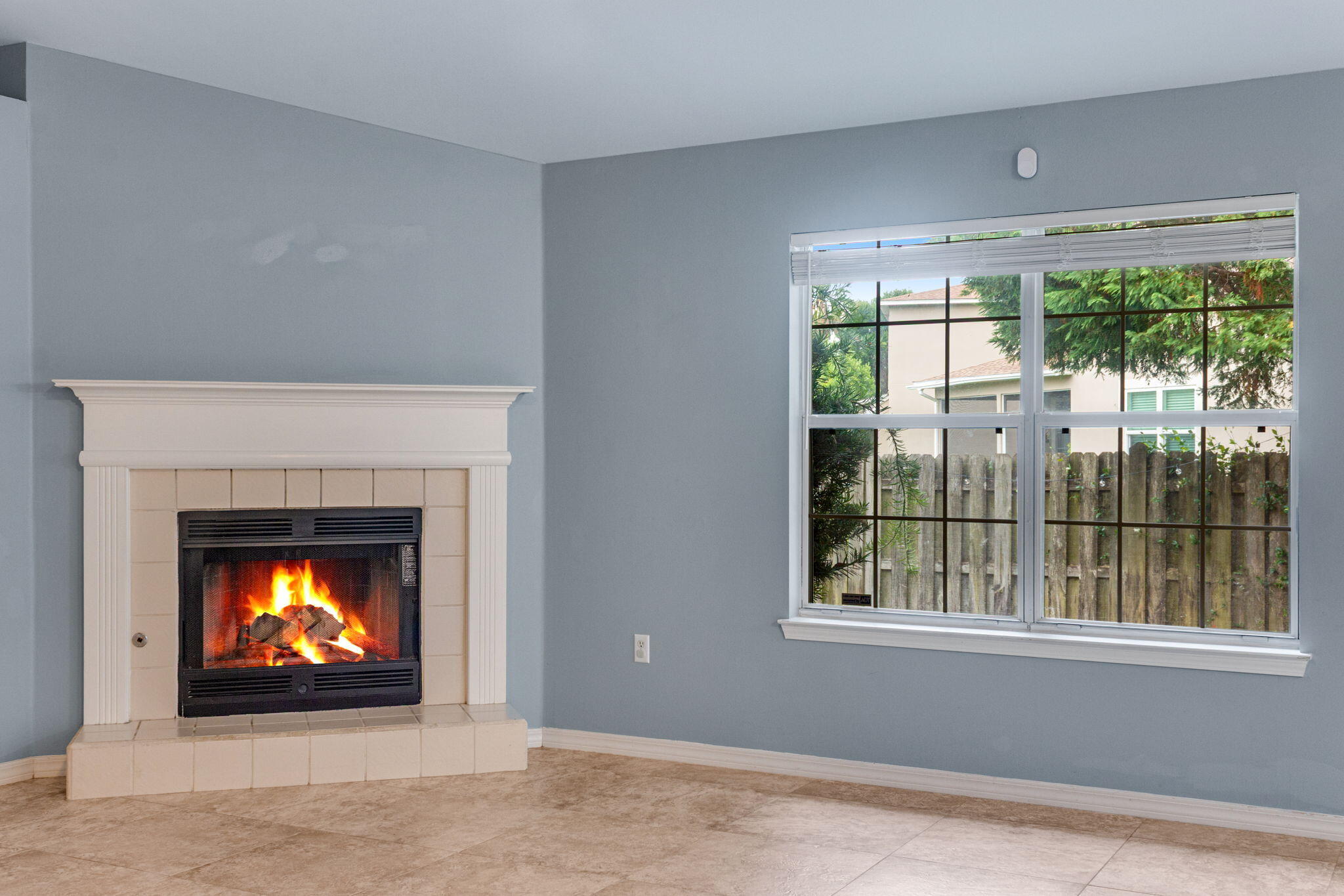 BAYSIDE - Residential Lease