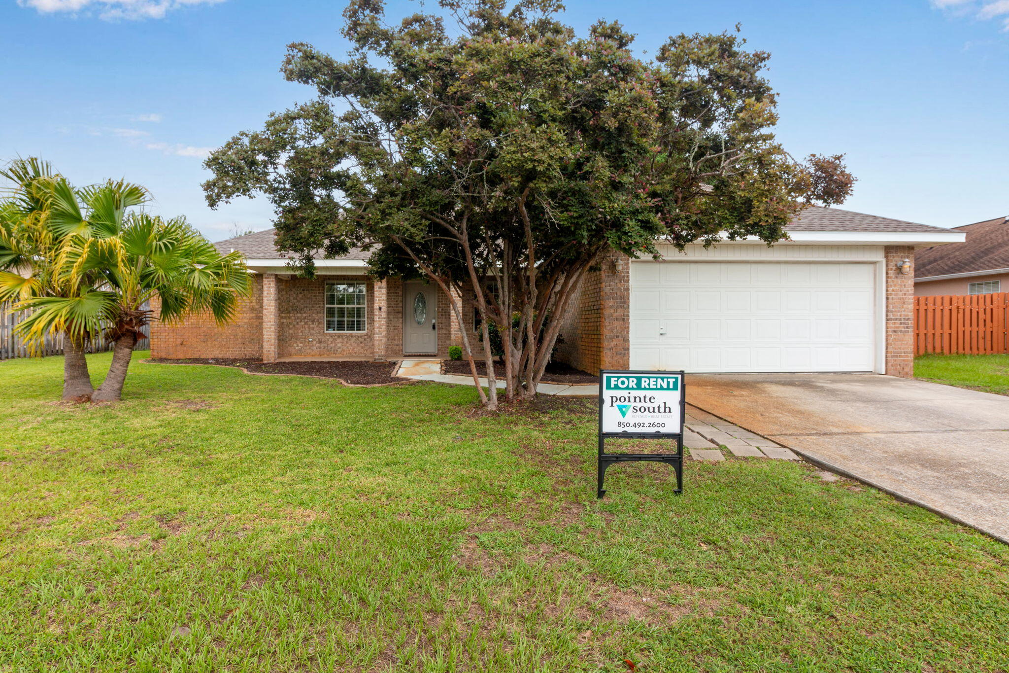 BAYSIDE - Residential Lease