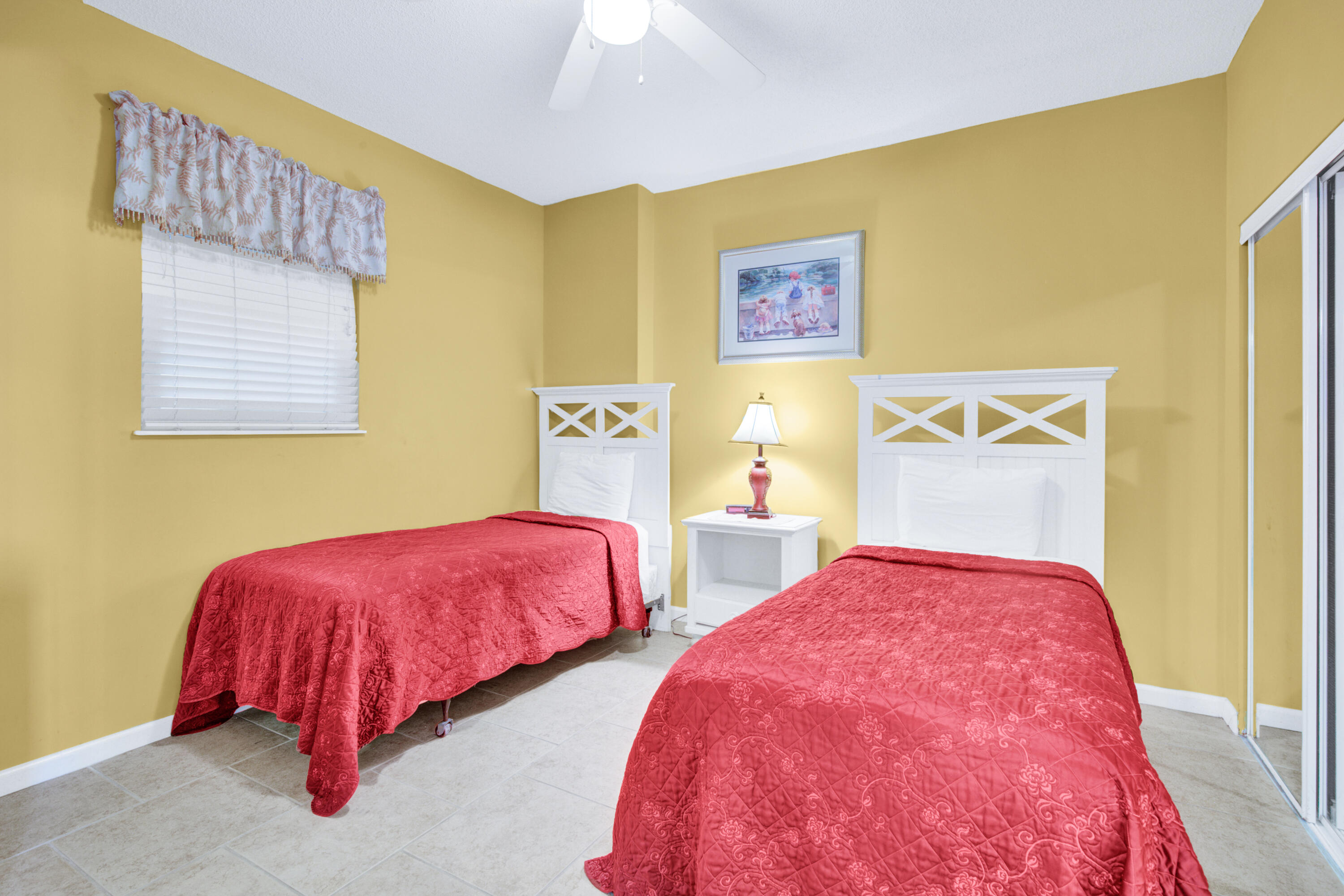 LEEWARD KEY - Residential
