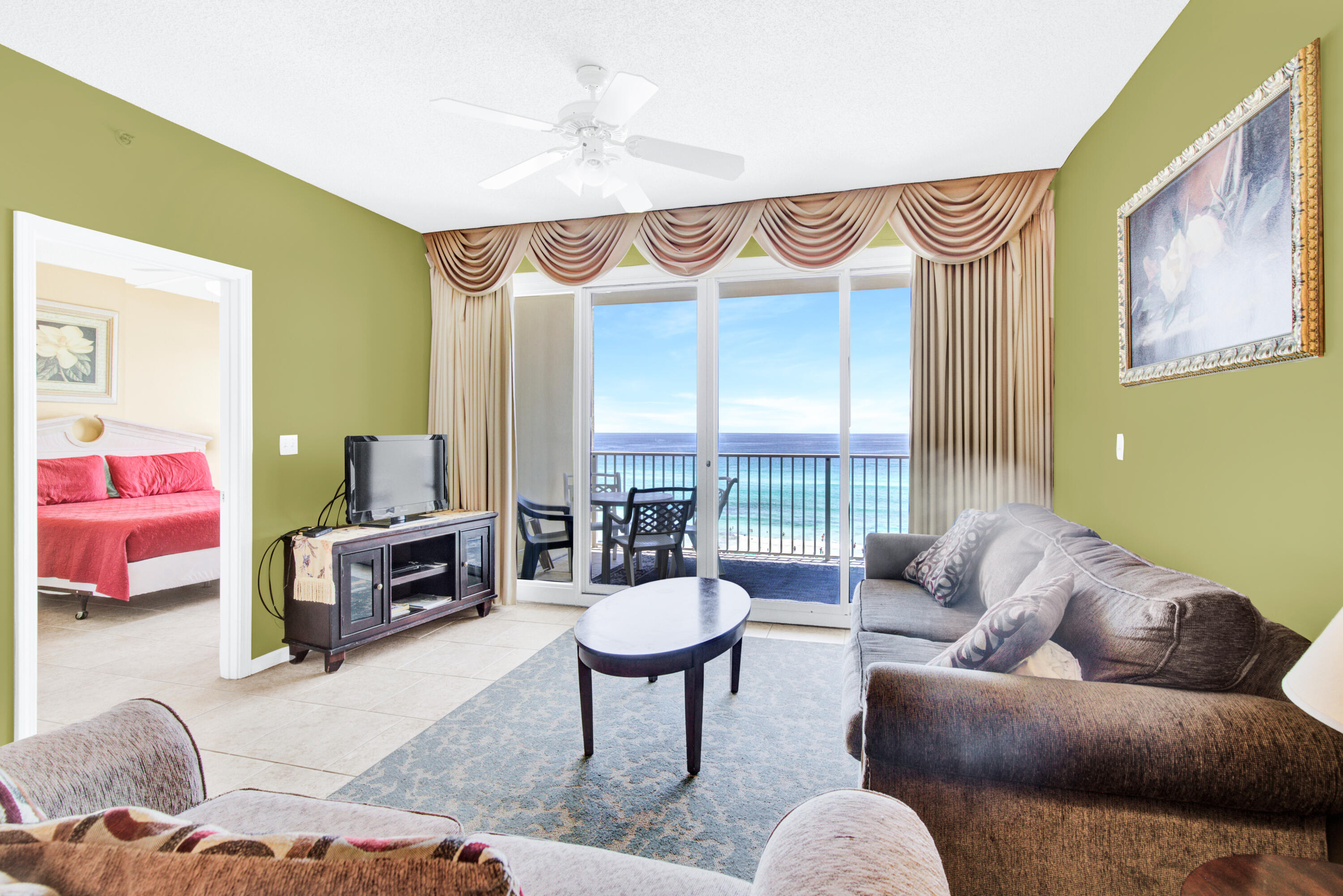 LEEWARD KEY - Residential
