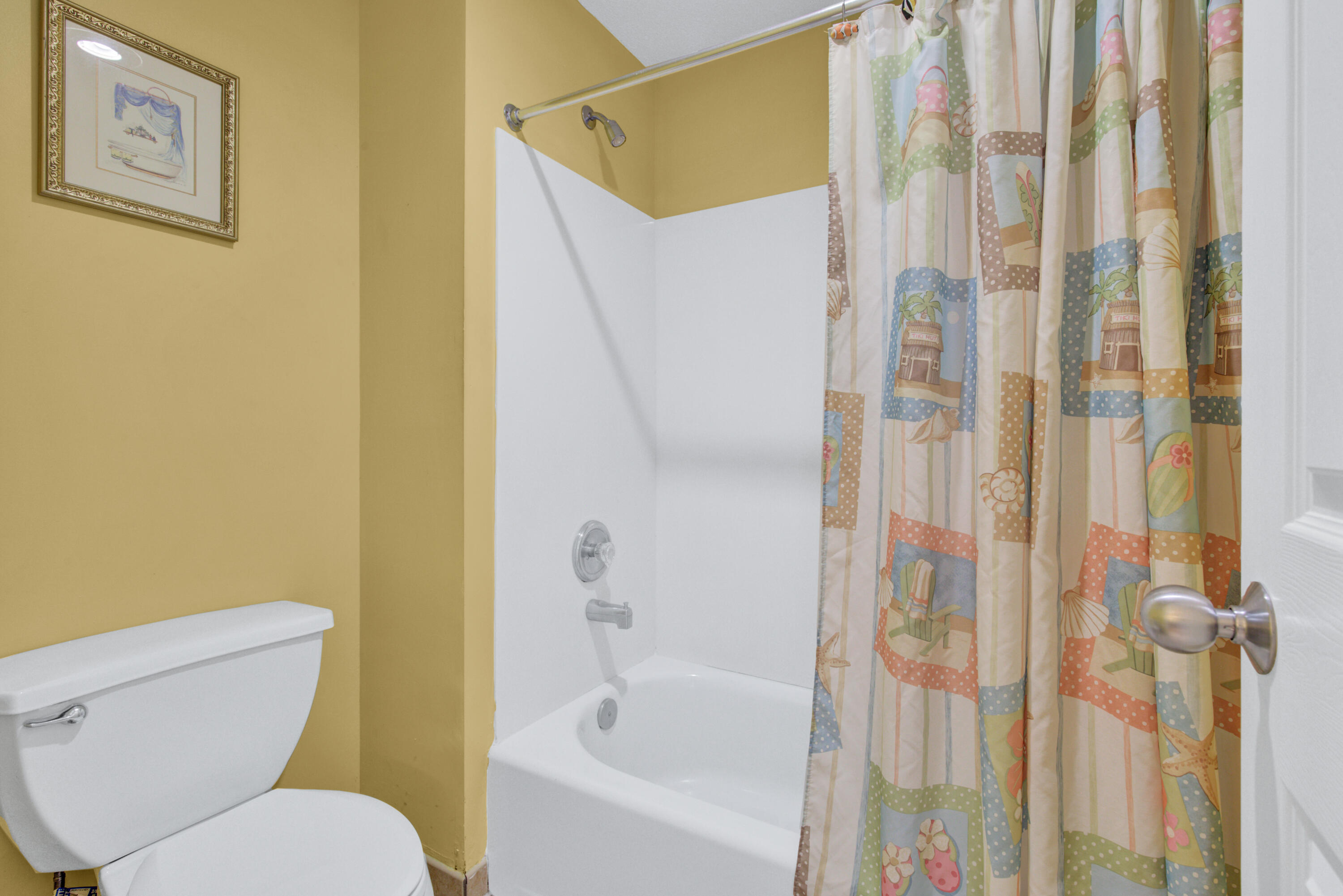 LEEWARD KEY - Residential