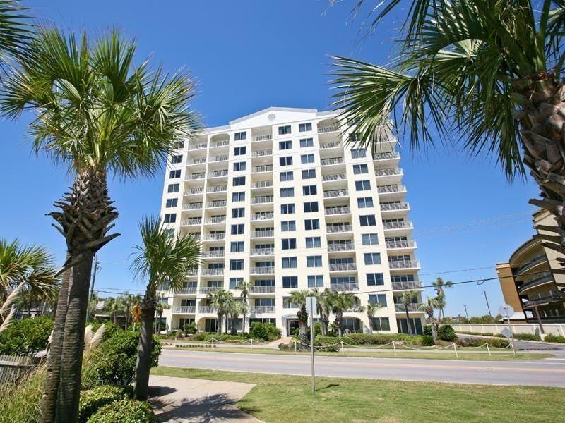 LEEWARD KEY - Residential