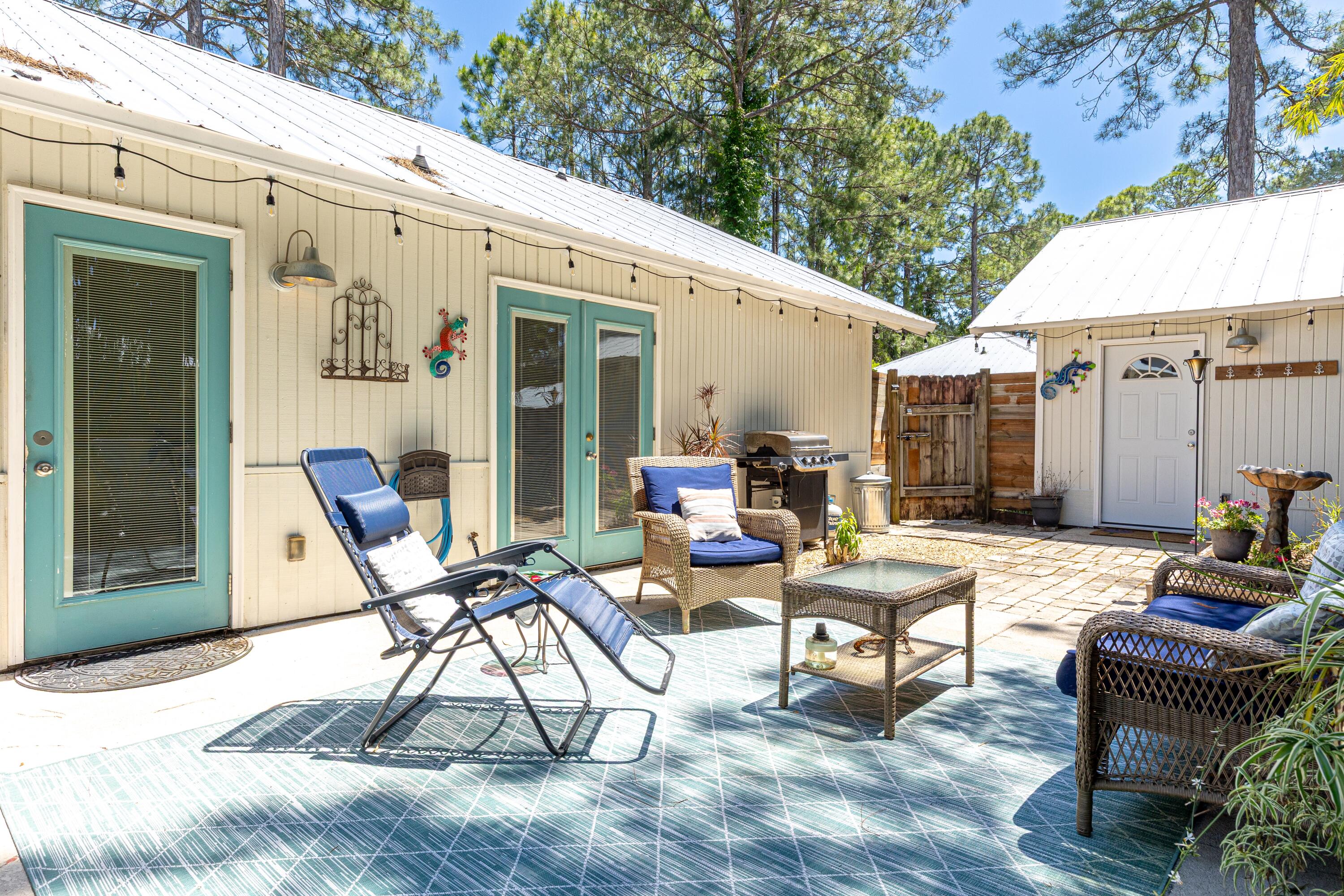 EXCLUSIVE BEACH - Residential