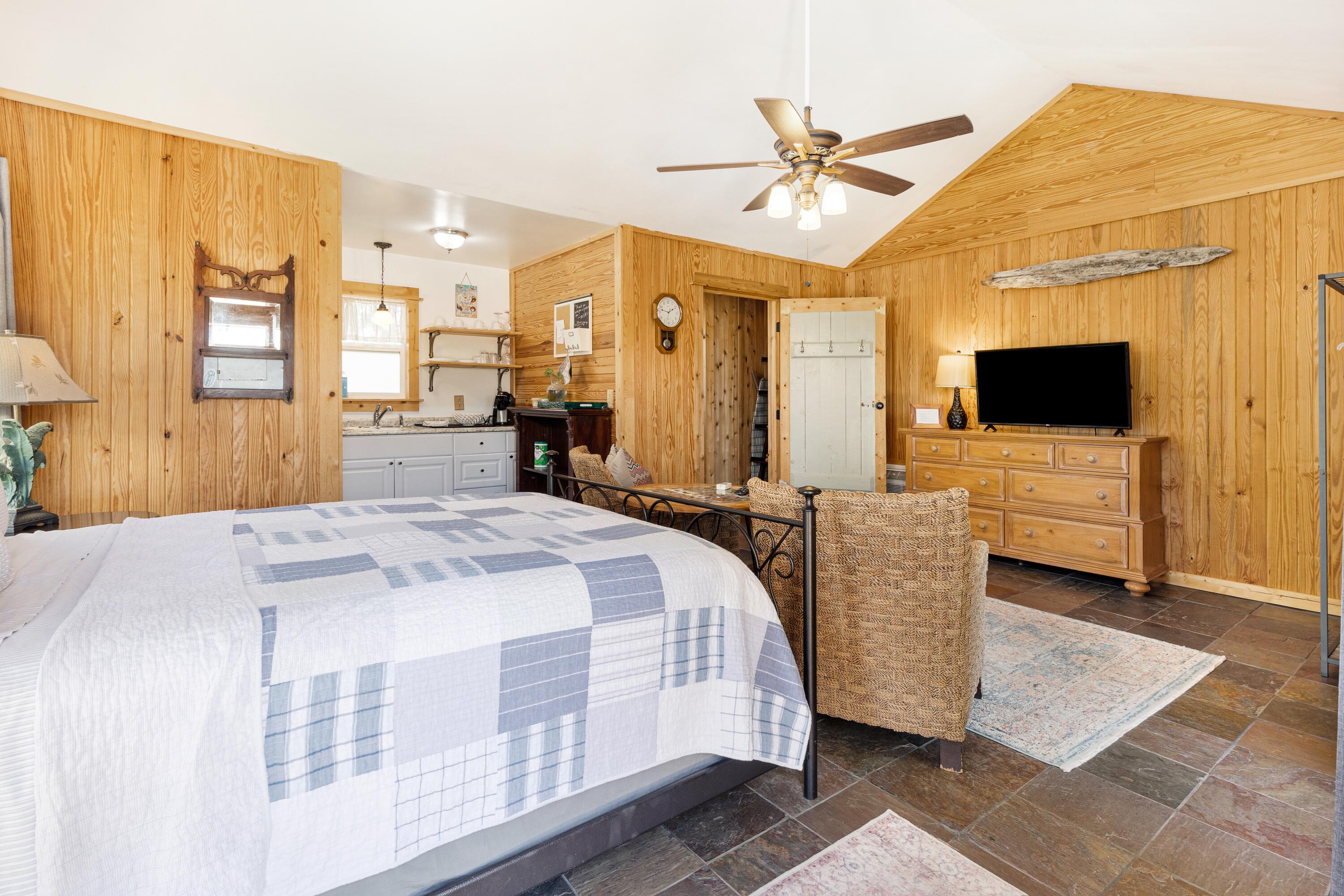 EXCLUSIVE BEACH - Residential