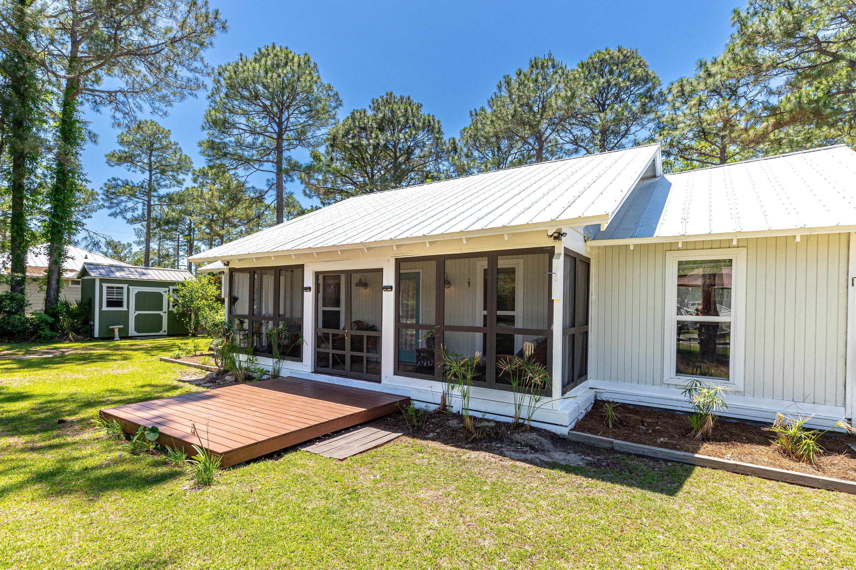 EXCLUSIVE BEACH - Residential