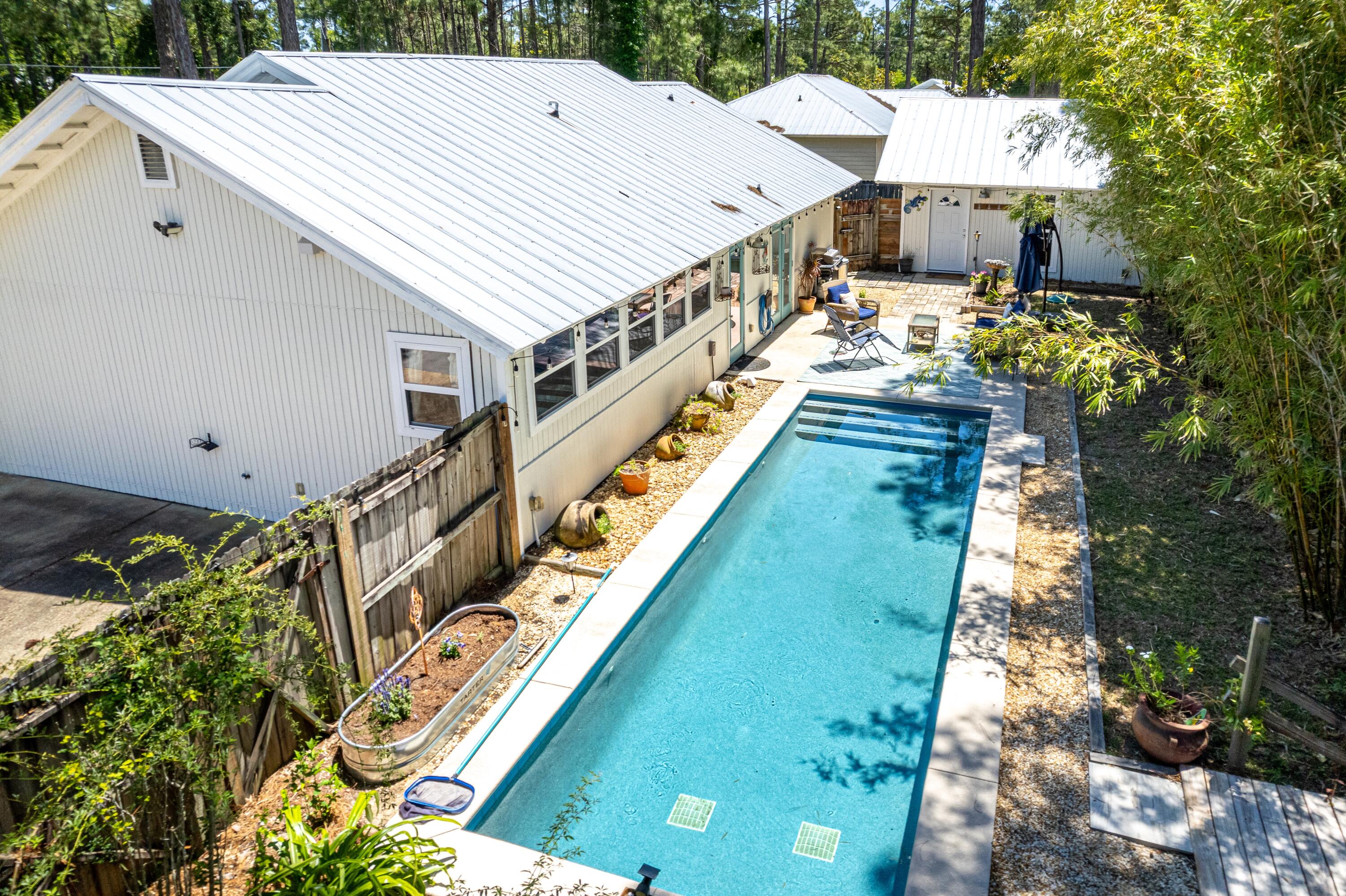 EXCLUSIVE BEACH - Residential