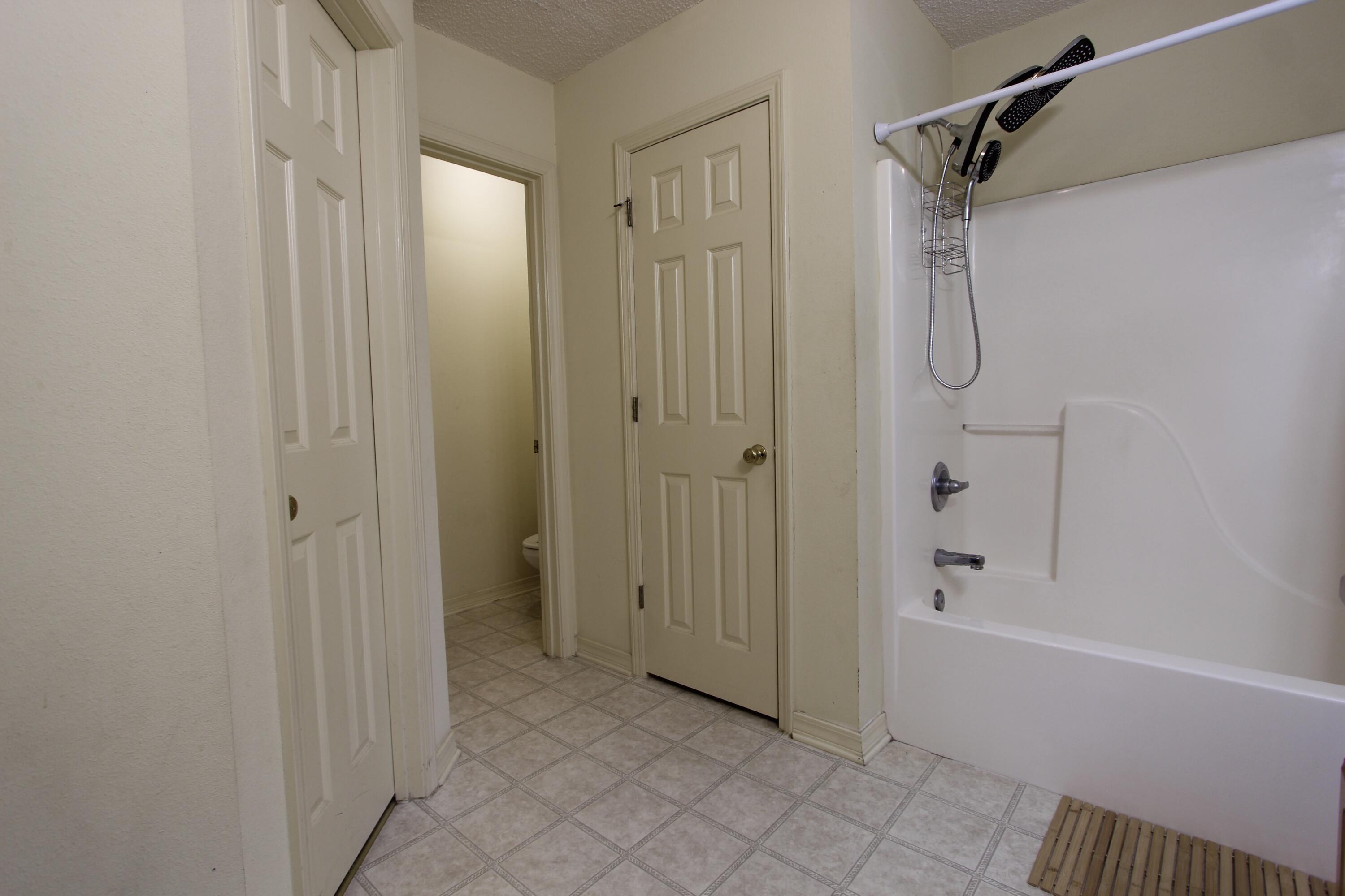 WILDWOOD GABLES - Residential Lease