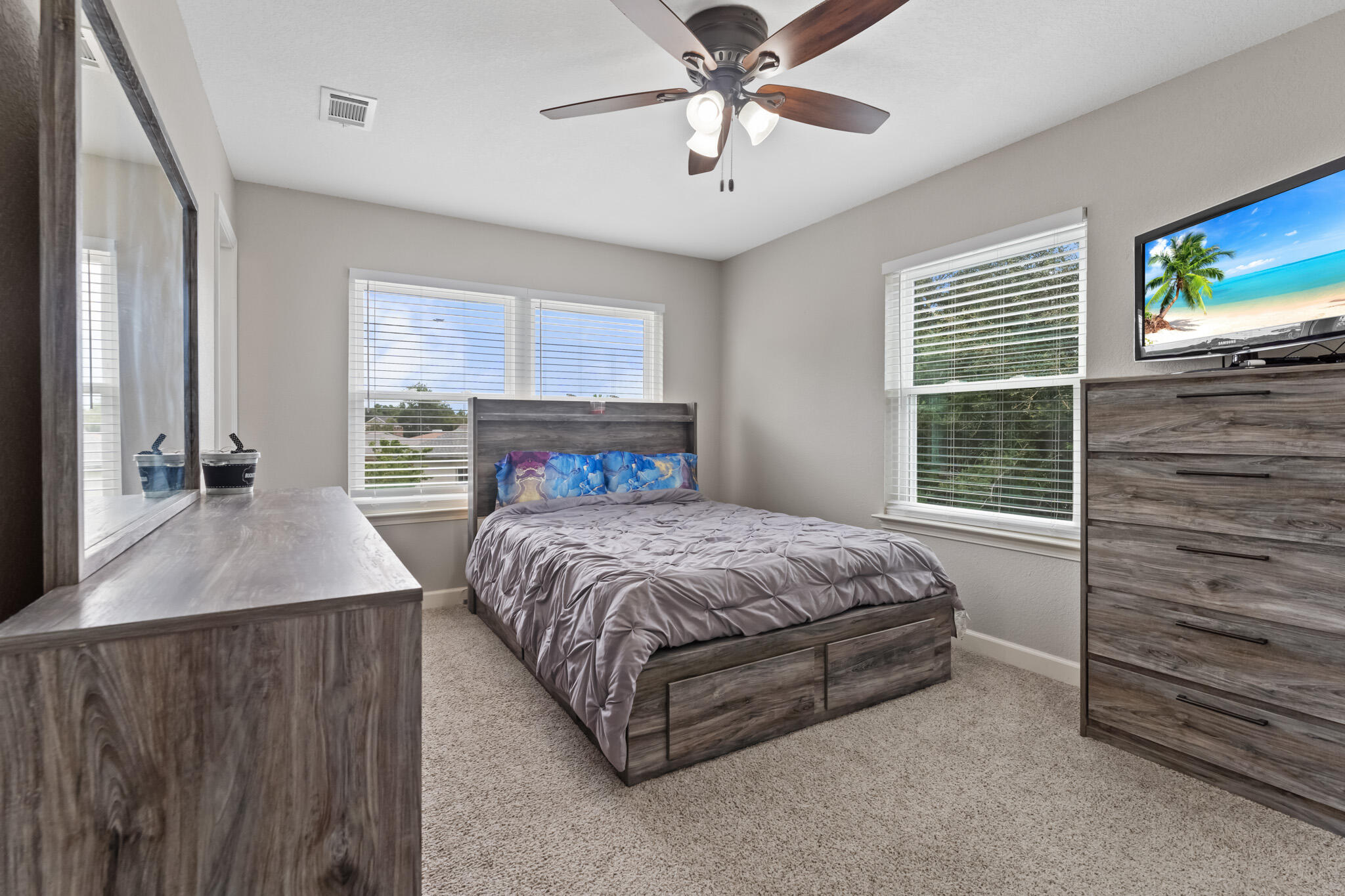 CHATEAU PRES DE LA MER - Residential